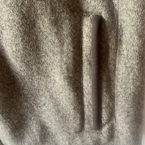 Grey Patagonia men’s vest - Picture 7 of 7